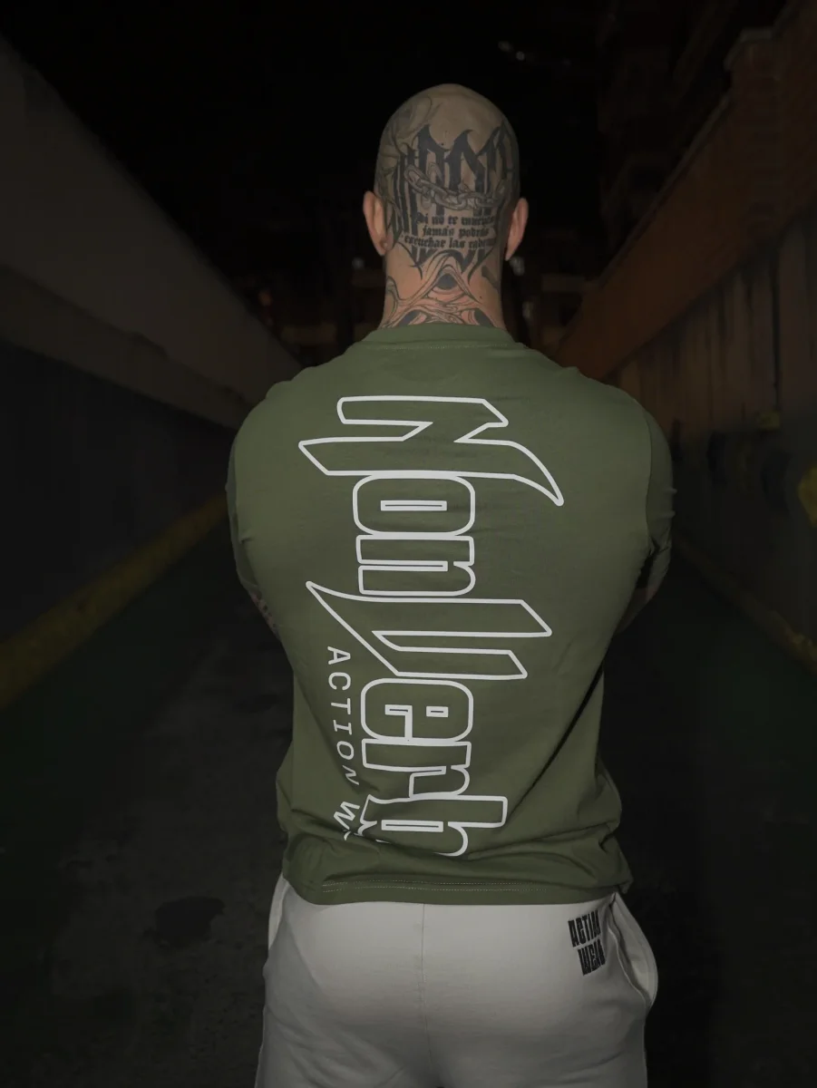 CAMISETA "IDENTITY" VERDE