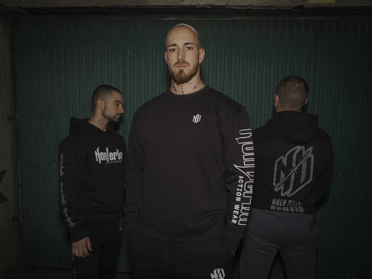 SUDADERA "CASUAL 2.0" NEGRA