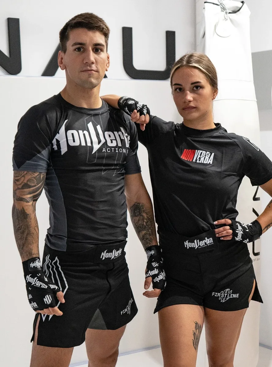 RASHGUARD "FIRST LINE" NEGRO/GRIS - Imagen 6
