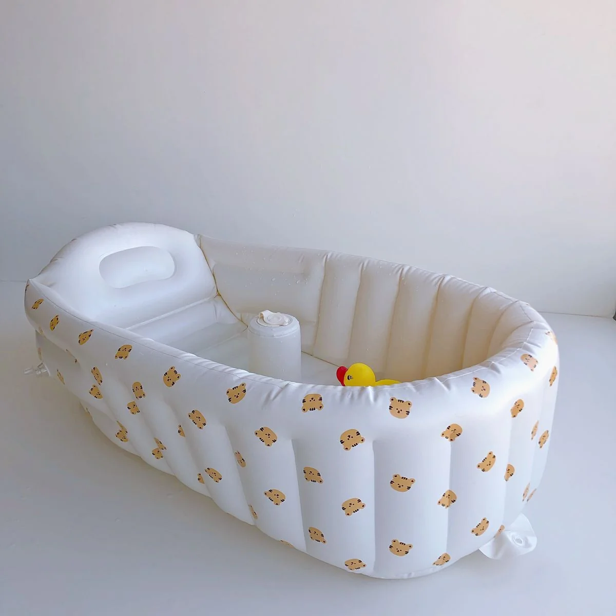 Bañera inflable para niños 💦 MEGA SECURITY 🛁 (Bomba de aire incorporada y Portátil) - Imagen 3